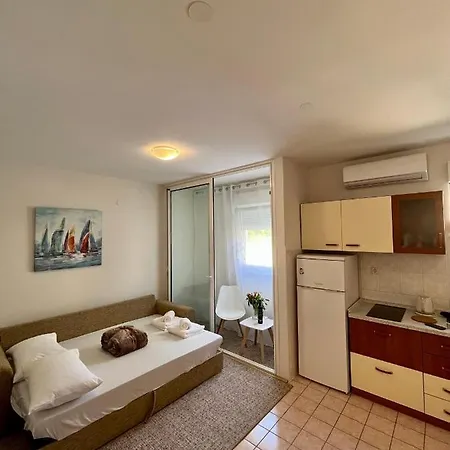 Apartment Place