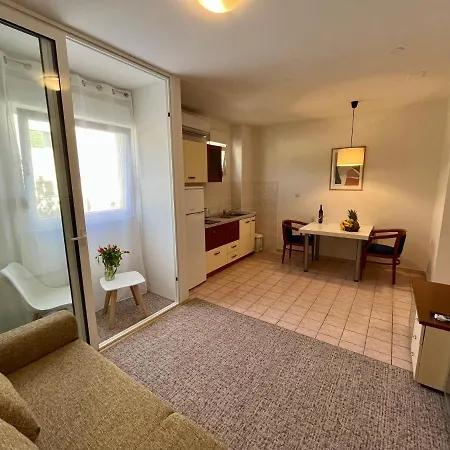 Place Apartment
